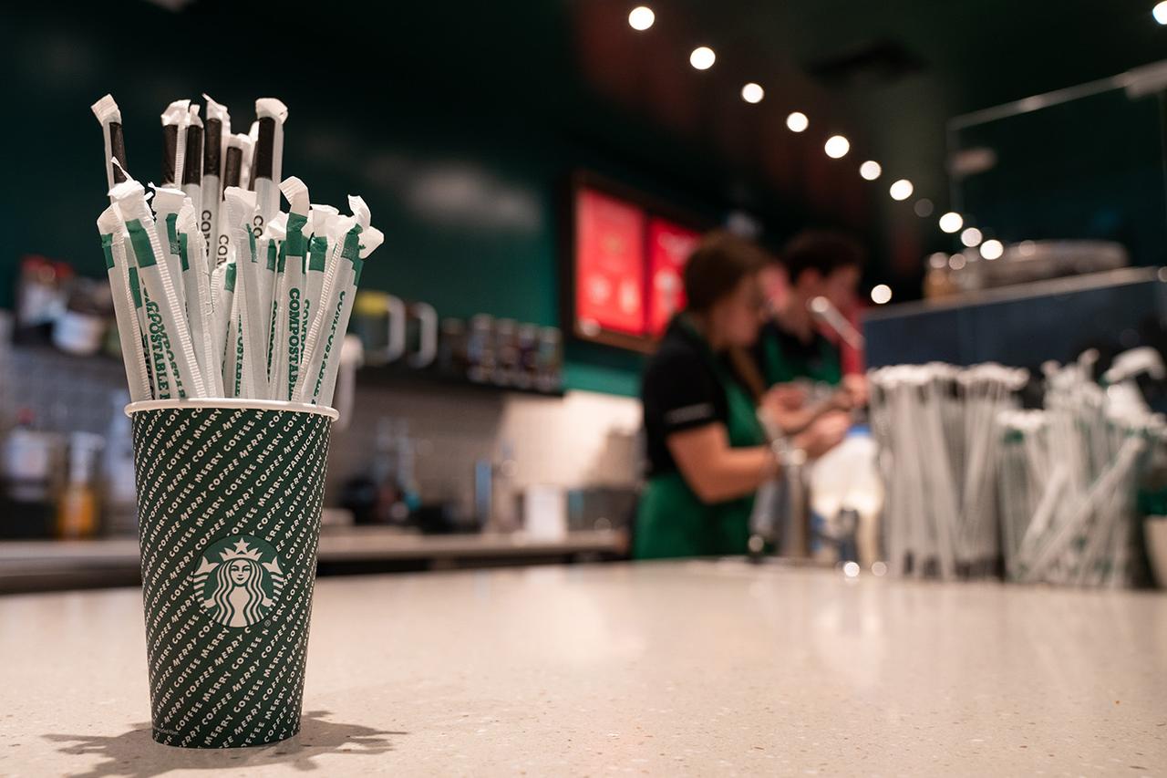 Starbucks straws