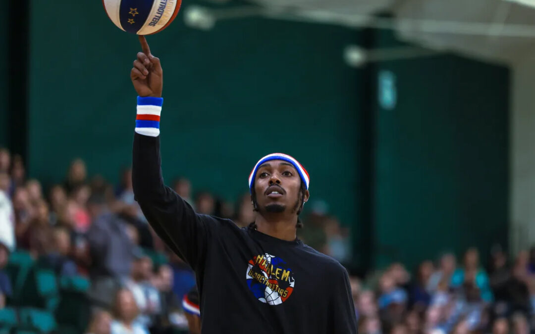Harlem Globetrotters play and perform to sold-out crowd on campus